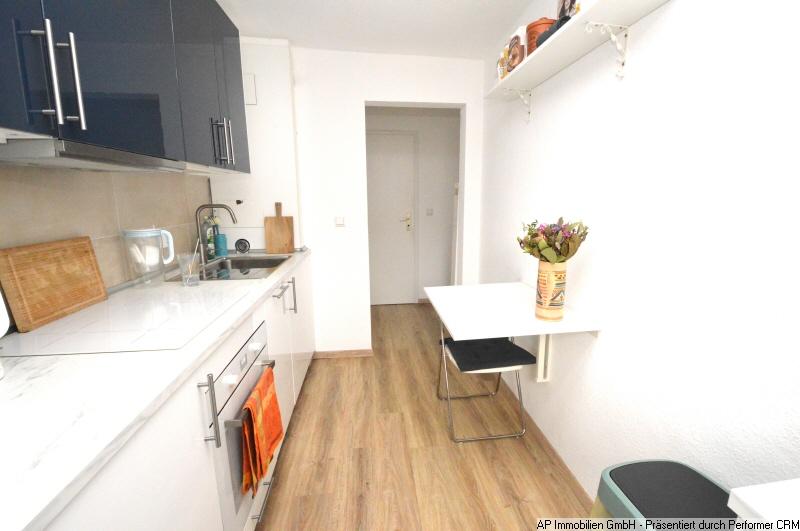 OBERSTADT - Dachgeschosswohnung, 2 Zimmer, Küche, Bad 2 zimmer