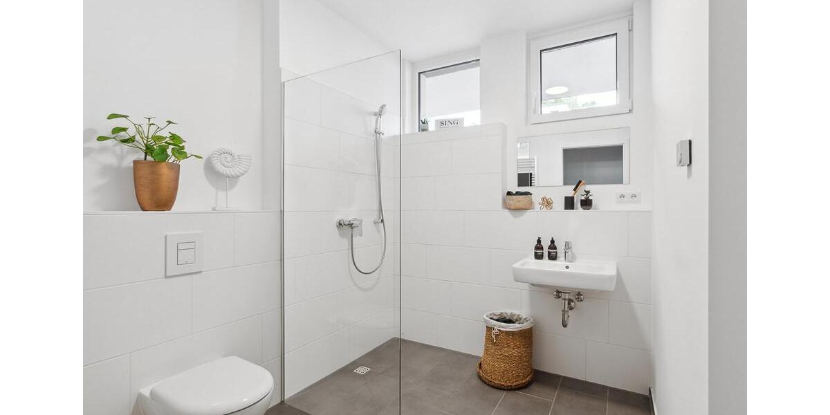 Erdgeschoßwohnung Ludwigsfelde - 2 Zimmer, 63 m&sup2;, 1.010&euro; | Angebot:24845479