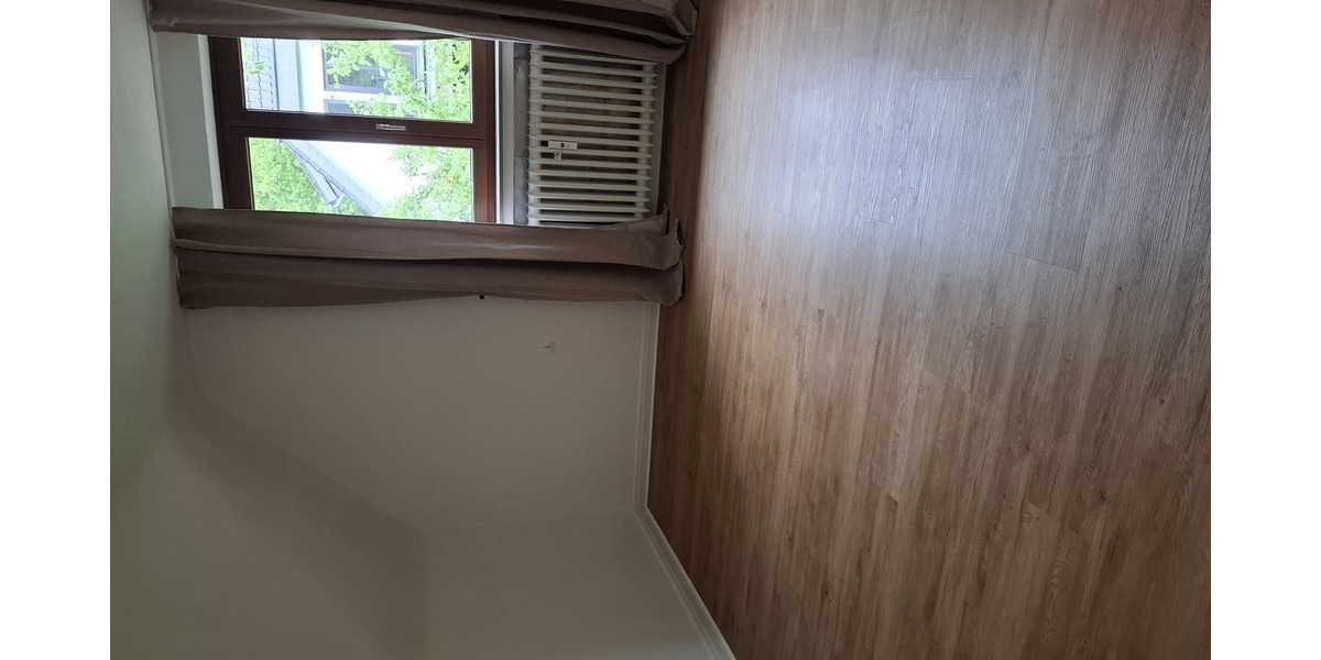 4-Zimmerwohnung mit Balkon und Abstellraum 4 zimmer