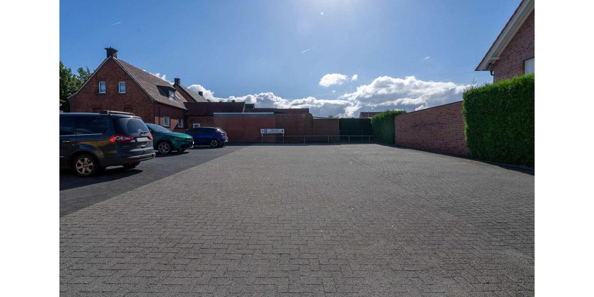 Moderne ca. 89 m² große Bürofläche in verkehrsgünstiger Lage von Südkirchen zimmer