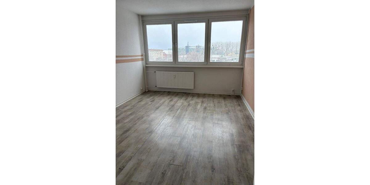Etagenwohnung Neubrandenburg Katharinenviertel - 1 Zimmer, 24 m&sup2;, 228&euro; | Angebot:24711385