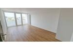 Moderne 2-Zimmer-Wohnung im 4. Obergeschoss, Aufzug, Balkon, Duschbad