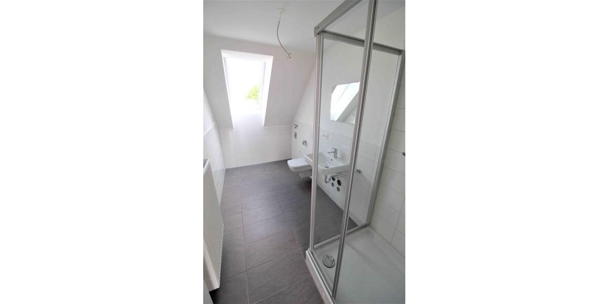 Dachgeschoßwohnung Dachau - 2 Zimmer, 69 m&sup2;, 1.204&euro; | Angebot:25993211