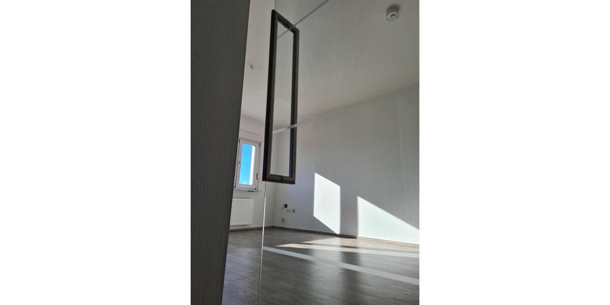 Etagenwohnung Oschatz - 3 Zimmer, 67 m&sup2;, 380&euro; | Angebot:24661301