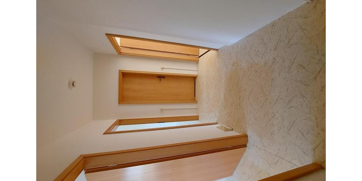 Erdgeschoßwohnung Neustrelitz - 2 Zimmer, 61 m&sup2;, 353&euro; | Angebot:24492781