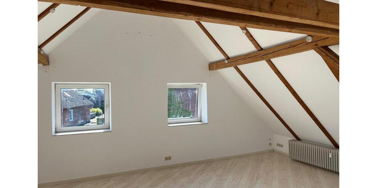 Dachgeschoßwohnung Selsingen - 2 Zimmer, 80 m&sup2;, 520&euro; | Angebot:25310698