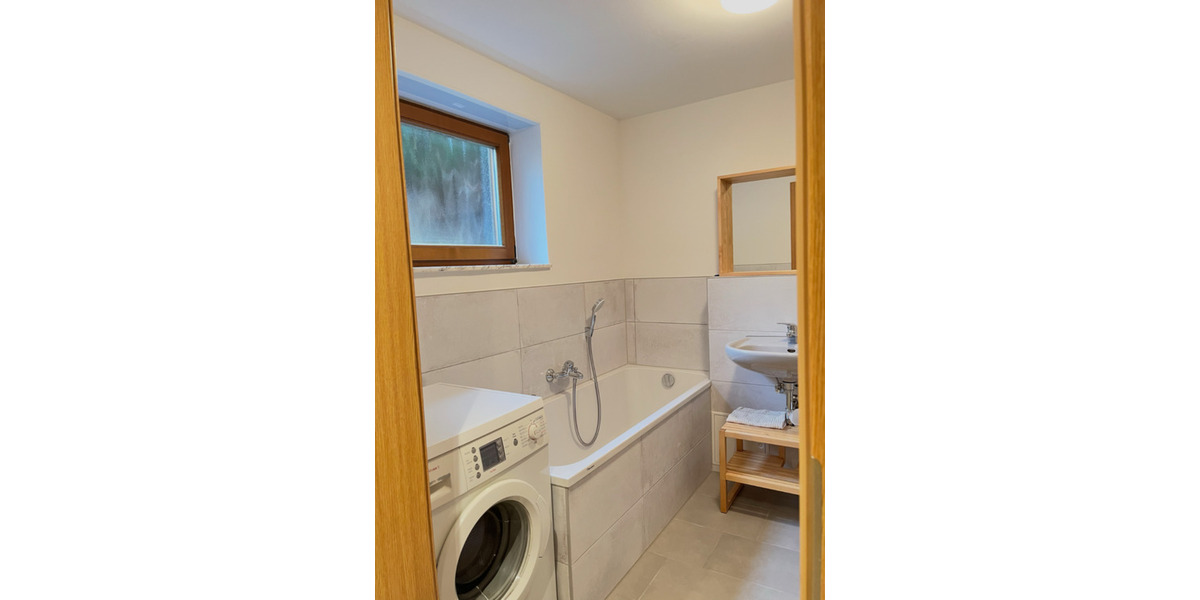 Etagenwohnung Erfurt - 1 Zimmer, 45 m&sup2;, 655&euro; | Angebot:25840624