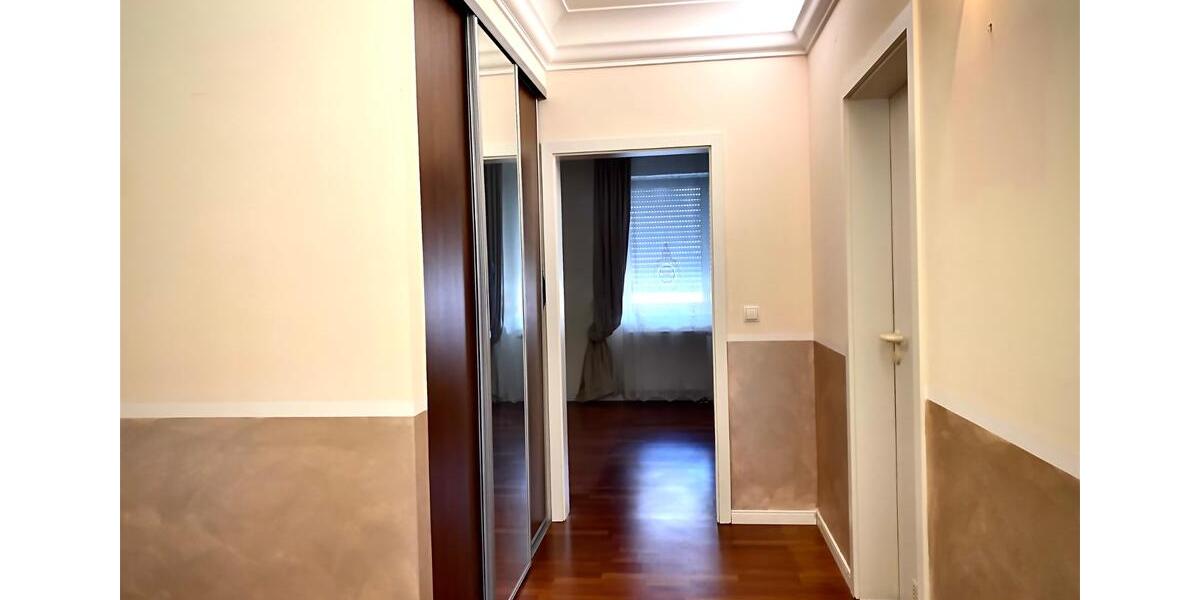 Etagenwohnung Ludwigshafen am Rhein Rheingönheim - 3 Zimmer, 100 m&sup2;, 1.400&euro; | Angebot:26694522