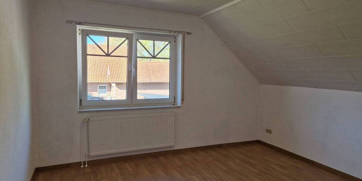 Etagenwohnung Barßel / Harkebrügge Harkebrügge - 4 Zimmer, 95 m&sup2;, 750&euro; | Angebot:26378246