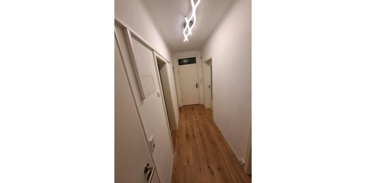 Wohnen auf Zeit Villingen-Schwenningen Schwenningen - 1 Zimmer, 12 m&sup2;, 400&euro; | Angebot:24822180