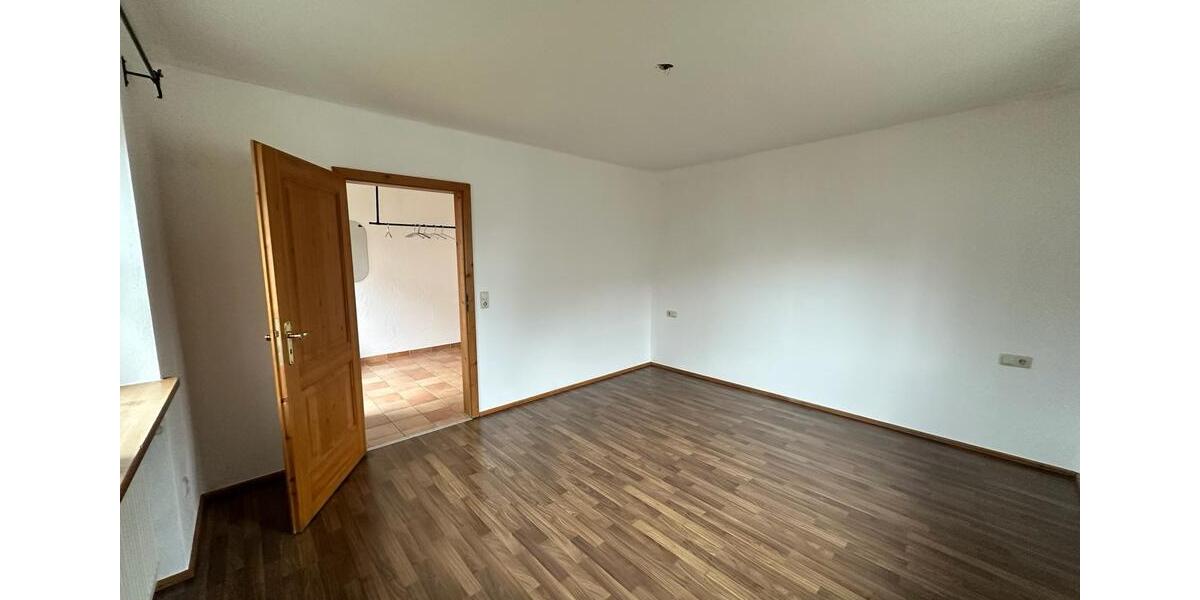 Etagenwohnung Fischbachau - 3 Zimmer, 92 m&sup2;, 1.270&euro; | Angebot:26551218