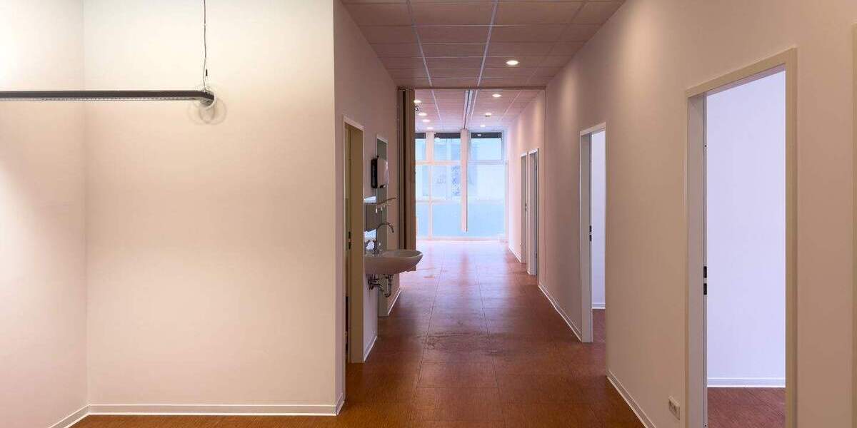 Gewerbeobjekt Limburg - 7 Zimmer, 154 m&sup2;, 1.540&euro; | Angebot:25708015