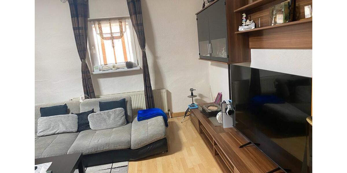 Dachgeschoßwohnung Duisburg Beeck - 3 Zimmer, 80 m&sup2;, 844&euro; | Angebot:25925584