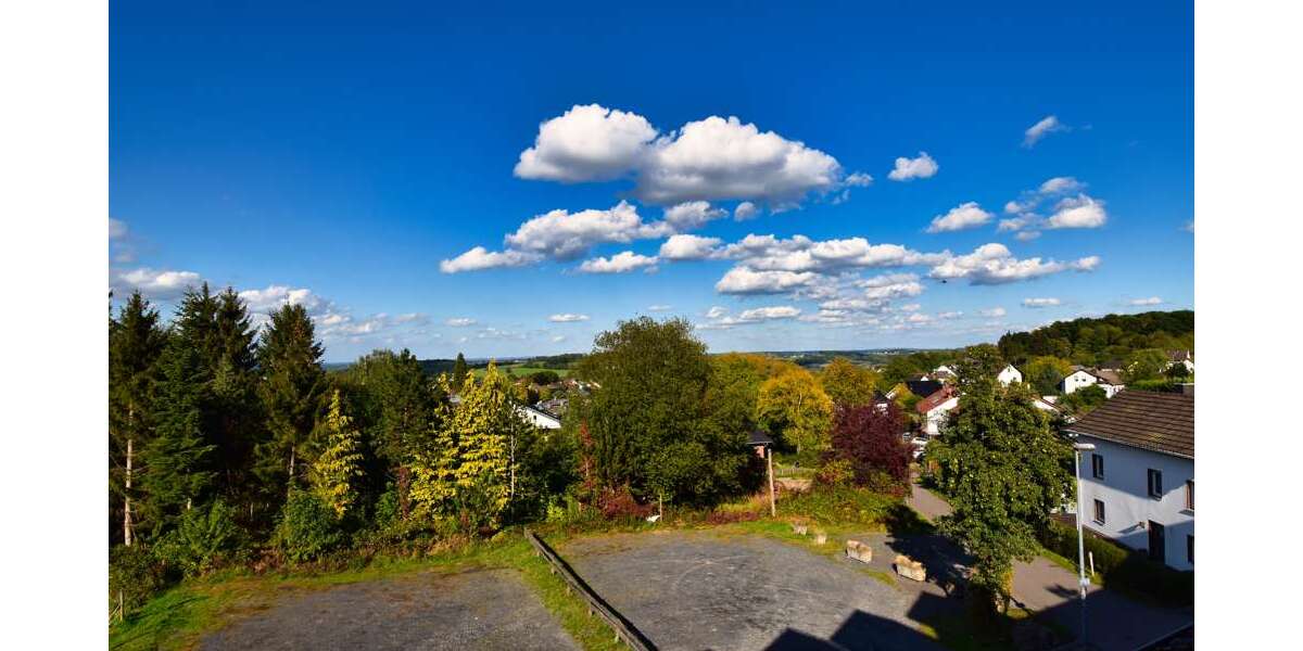 Etagenwohnung Königswinter Thomasberg - 3 Zimmer, 80 m&sup2;, 695&euro; | Angebot:25482616