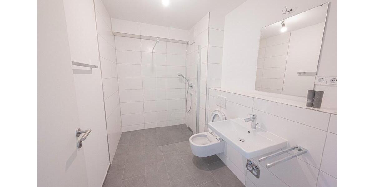 Erdgeschoßwohnung Schorndorf - 3 Zimmer, 84 m&sup2;, 1.318&euro; | Angebot:24533268