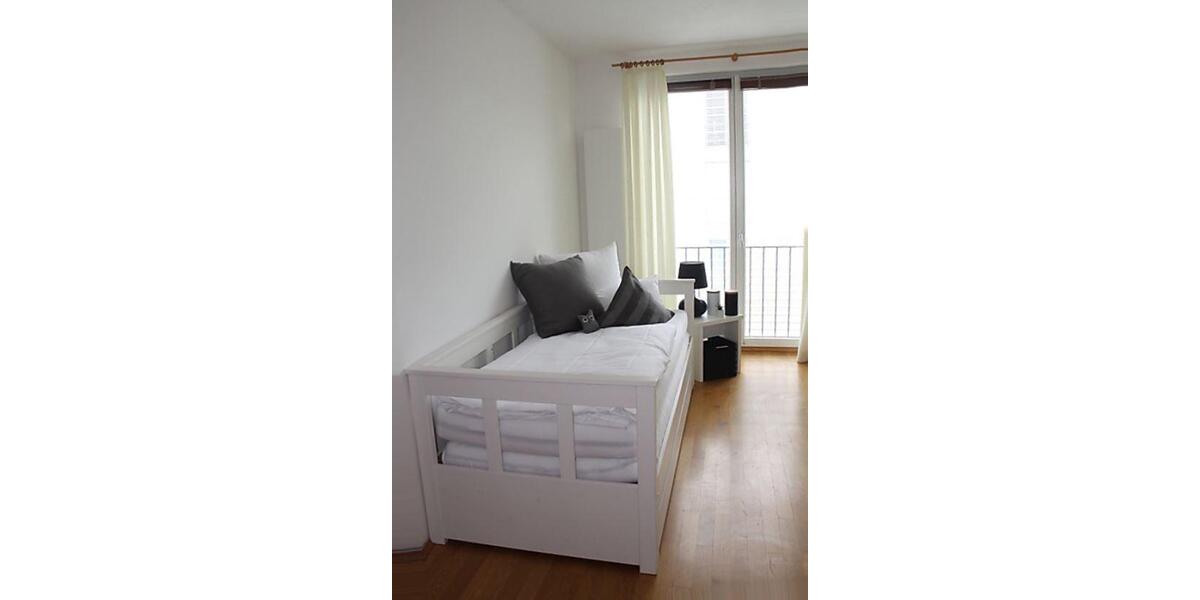 Etagenwohnung Regensburg Konradsiedlung - 3 Zimmer, 100 m&sup2;, 3.490&euro; | Angebot:23316627