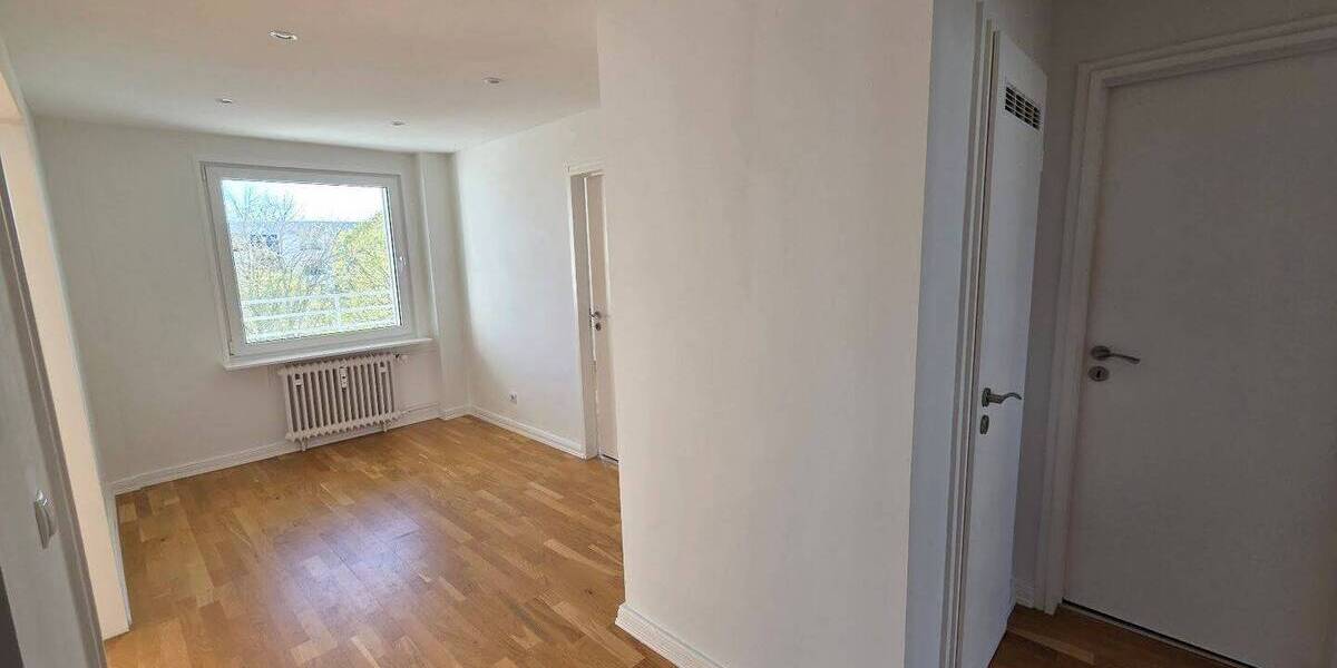 Etagenwohnung Kronshagen Kopperpahl - 3 Zimmer, 77 m&sup2;, 770&euro; | Angebot:26824750