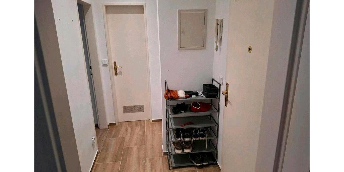 Etagenwohnung Eschborn - 1.5 Zimmer, 39 m&sup2;, 805&euro; | Angebot:25934576