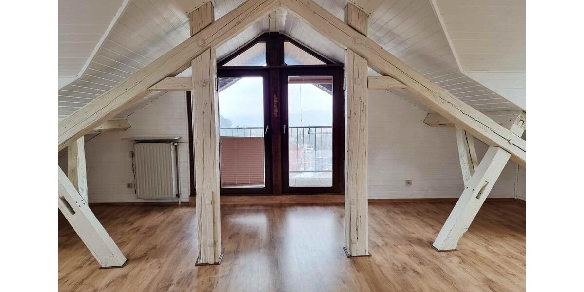 Dachgeschoßwohnung Bickenbach - 3 Zimmer, 90 m&sup2;, 750&euro; | Angebot:24865736