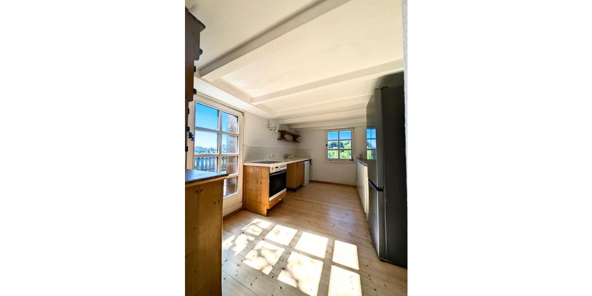 Maisonettenwohnung Dachsberg (Südschwarzwald) - 5 Zimmer, 150 m&sup2;, 1.450&euro; | Angebot:26677366