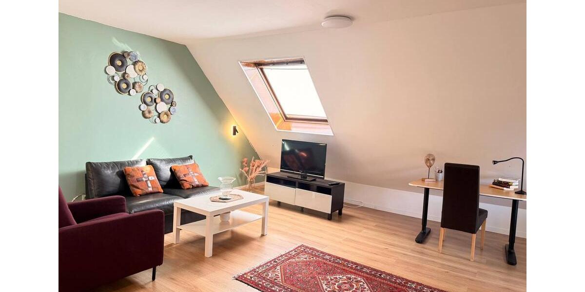 Dachgeschoßwohnung Krefeld Benrad - 2 Zimmer, 50 m&sup2;, 799&euro; | Angebot:26705006