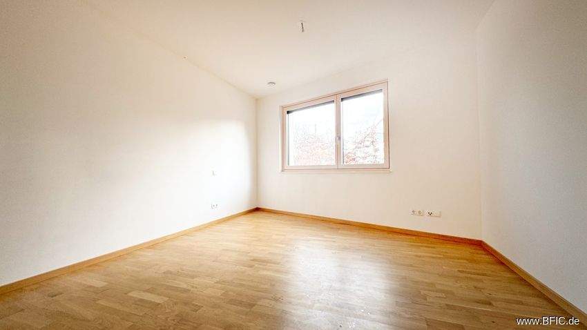 Etagenwohnung Fürstenfeldbruck - 3 Zimmer, 95 m&sup2;, 1.910&euro; | Angebot:25247614