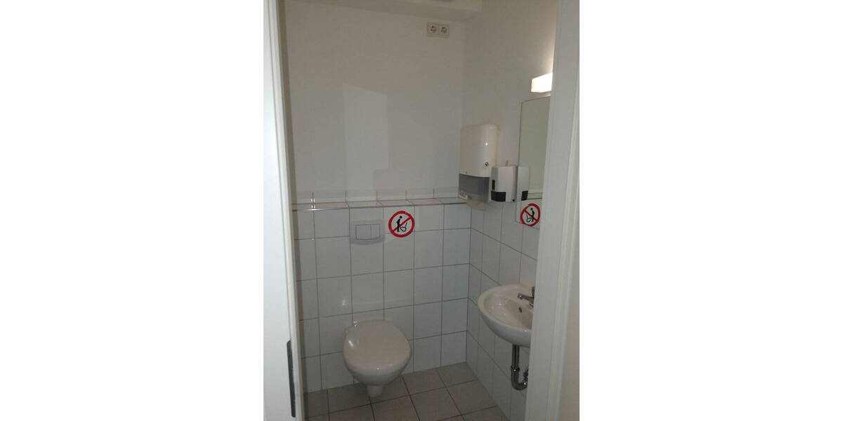 Gewerbeobjekt Landau - 1.400&euro; | Angebot:26542465