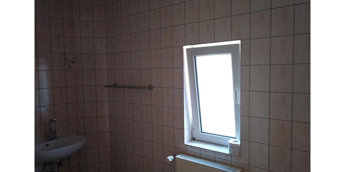 Erdgeschoßwohnung Hemmoor - 2.5 Zimmer, 70 m&sup2;, 600&euro; | Angebot:26547820