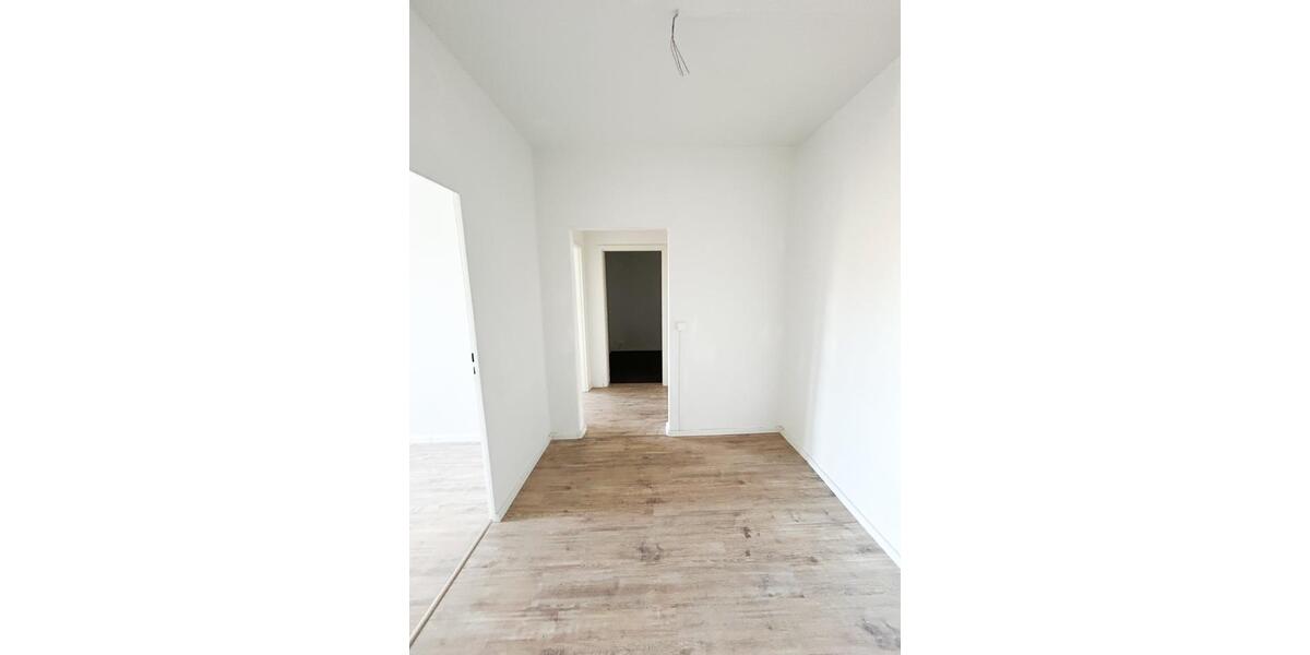 Etagenwohnung Chemnitz Klaffenbach - 5 Zimmer, 98 m&sup2;, 510&euro; | Angebot:25084340