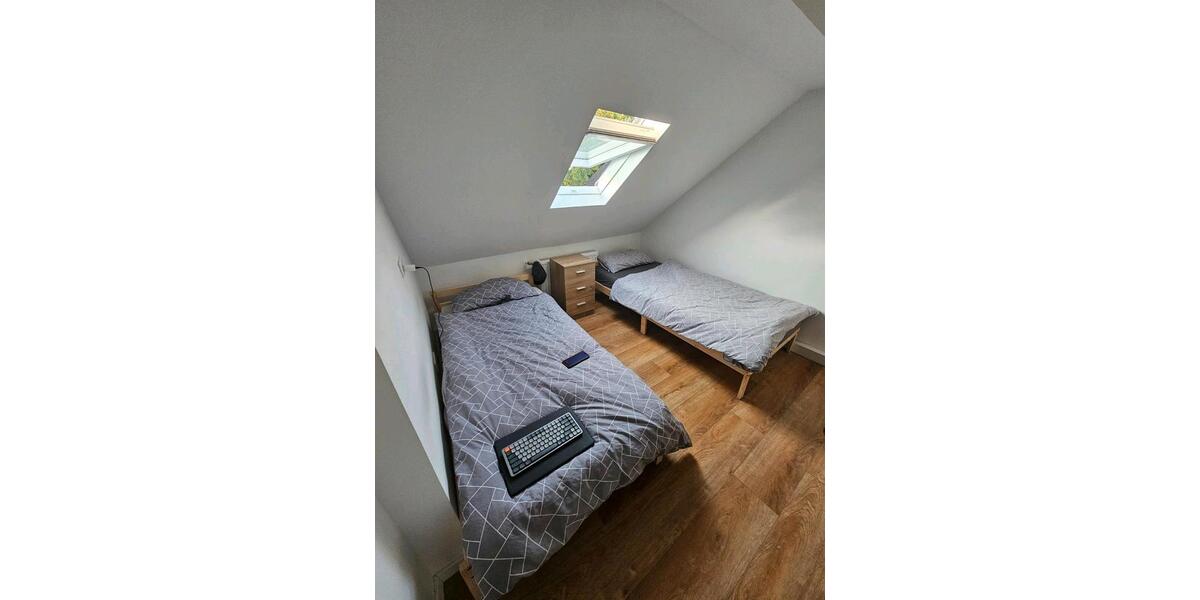 Wohnen auf Zeit Mönchengladbach West - 3 Zimmer, 130 m&sup2;, 12&euro; | Angebot:26329641