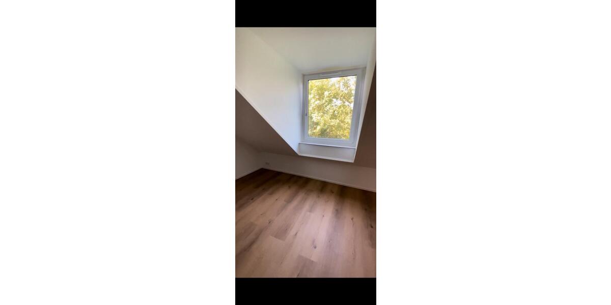 Reihenhaus Kerpen Balkhausen - 5 Zimmer, 145 m&sup2;, 2.350&euro; | Angebot:25449520