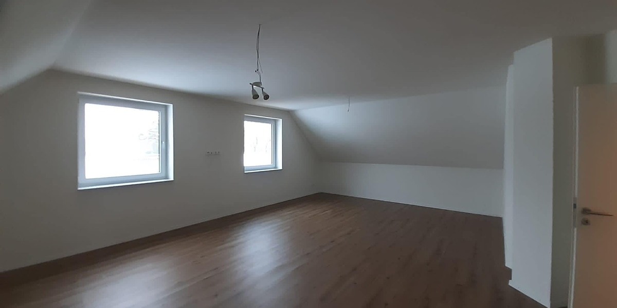 ***3 Zimmer Dachgeschosswohnung*** - Dachgeschoßwohnung Westoverledingen Flachsmeer | Angebot:24822063
