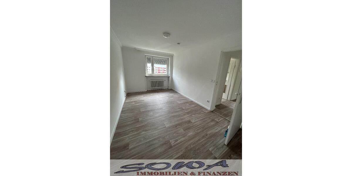 3 Zimmerwohnung - in Neuburg Schwalbanger, mit Balkon, Küche und Aufzug - Ein Objekt von Ihrem Immobilienpartner SOWA Immobilien und Finanzen - 3- Neuburg | Angebot:26726467
