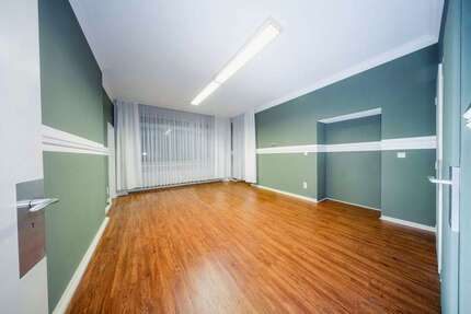 Büro in Dillenburg 1.100 € 150 m² zimmer