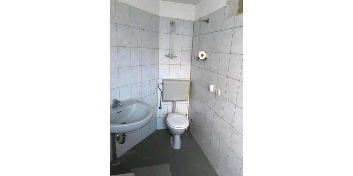Etagenwohnung Spangenberg - 3 Zimmer, 95 m&sup2;, 750&euro; | Angebot:26503038