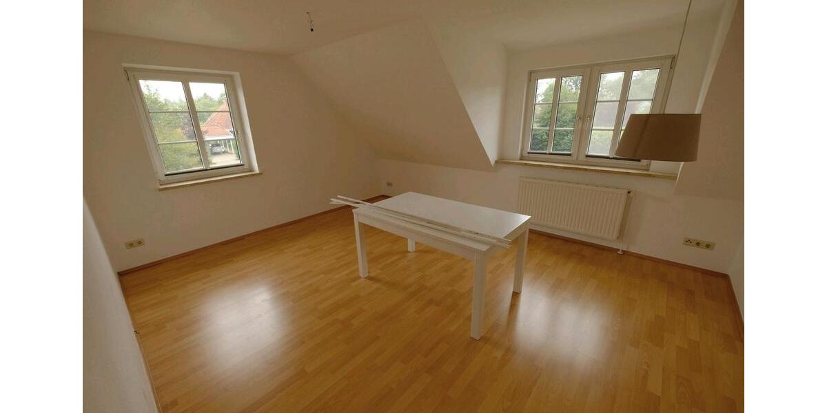 Etagenwohnung Süderlügum - 3 Zimmer, 60 m&sup2;, 760&euro; | Angebot:25149833