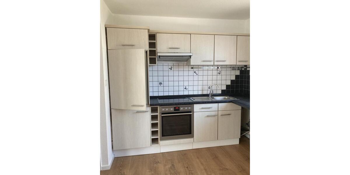 Dachgeschoßwohnung Bad Driburg - 4 Zimmer, 110 m&sup2;, 690&euro; | Angebot:26665405