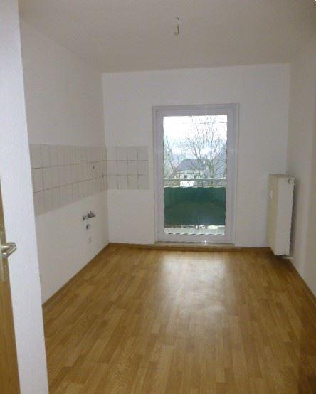 Etagenwohnung Reichenbach im Vogtland Obermylau - 3 Zimmer, 61 m&sup2;, 349&euro; | Angebot:25879864