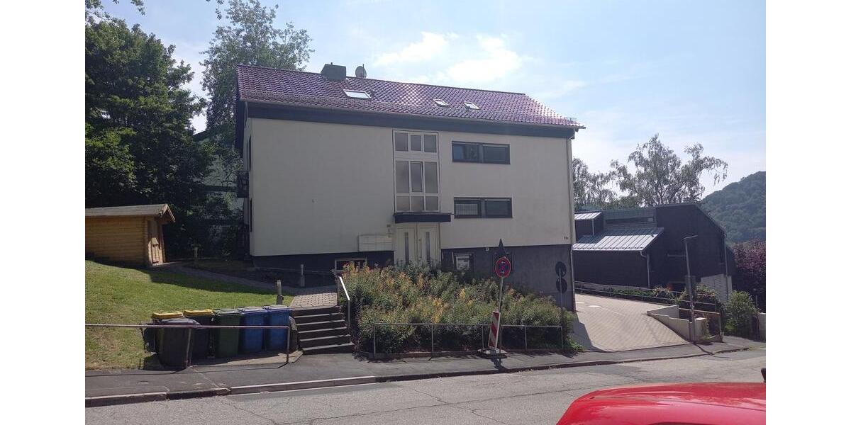 Dachgeschoßwohnung Marburg Biegenviertel - 1 Zimmer, 30 m&sup2;, 395&euro; | Angebot:26004065