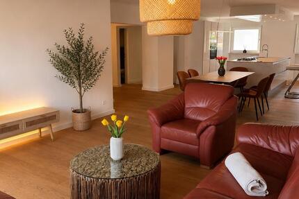 Wohnung March - 3.5 Zimmer, 115 m&sup2;, 2.020&euro; | Angebot:26701928