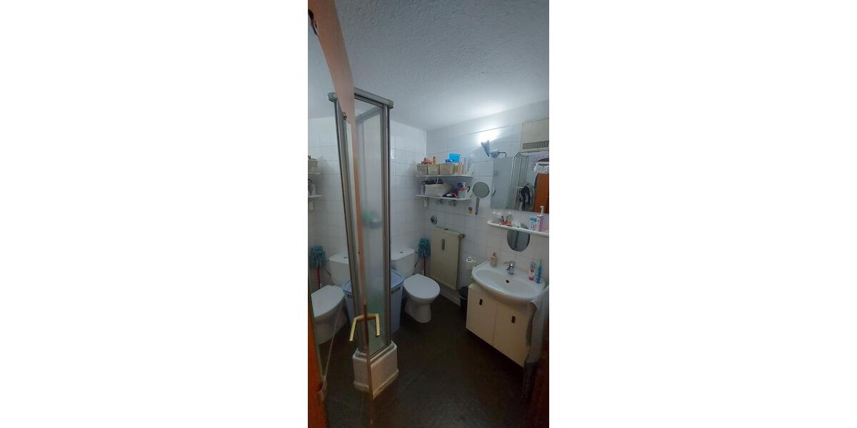 Erdgeschoßwohnung Bonn - 1 Zimmer, 33 m&sup2;, 875&euro; | Angebot:24720335