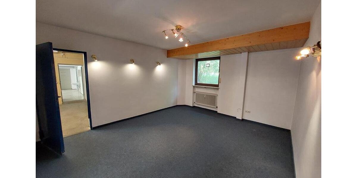 Gewerbeobjekt Marktredwitz - 1.300&euro; | Angebot:17109952