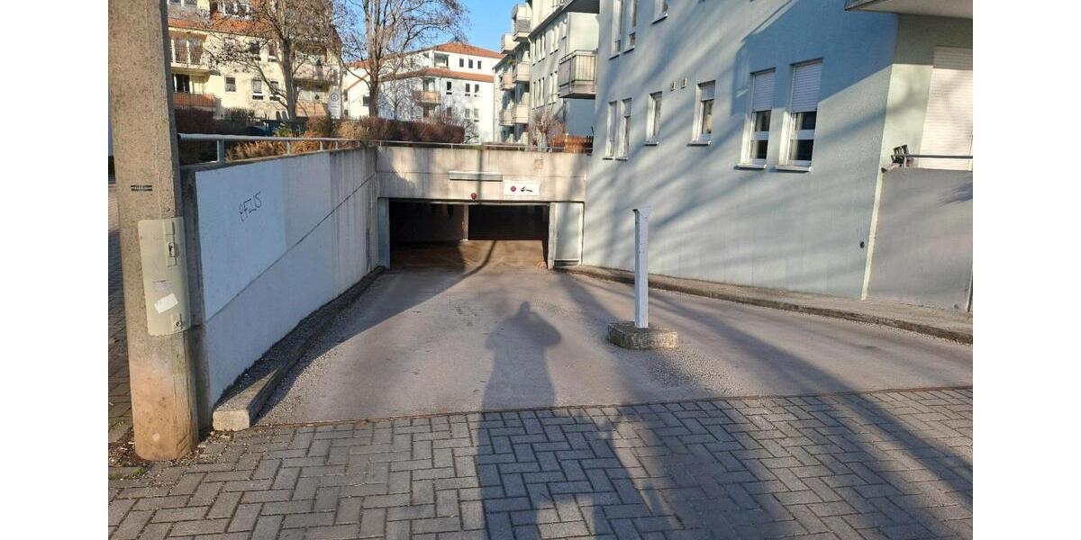 Terrassenwohnung Erfurt Johannesplatz - 2 Zimmer, 60 m&sup2;, 565&euro; | Angebot:26225829