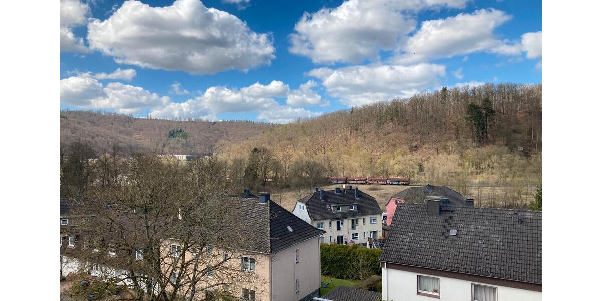 Dachgeschoßwohnung Arnsberg Obereimer - 3 Zimmer, 80 m&sup2;, 372&euro; | Angebot:26645560