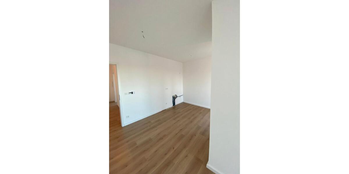 Einfamilienhaus Erkner - 2 Zimmer, 75 m&sup2;, 1.289&euro; | Angebot:25994024