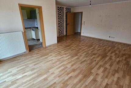 Renovierte 90m² 4-Zimmer Wohnung Münnerstadt nähe Sportgelände 4 zimmer