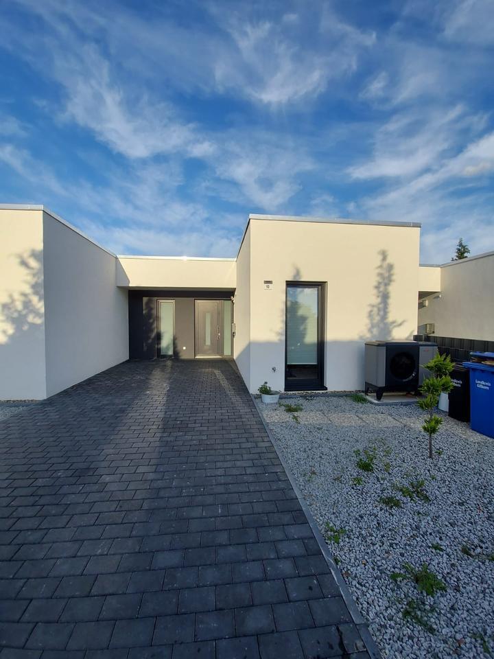 Reihenmittelbungalow zum 01.02.2026 in Meinersen zimmer