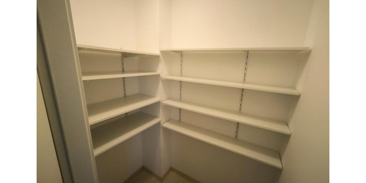 Erdgeschoßwohnung Aalen - 1 Zimmer, 46 m&sup2;, 680&euro; | Angebot:24825680