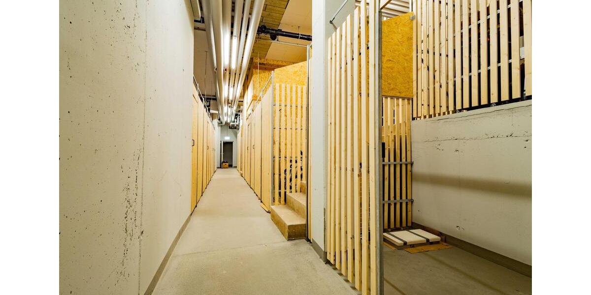 Etagenwohnung Endingen am Kaiserstuhl - 4 Zimmer, 129 m&sup2;, 1.890&euro; | Angebot:24434571