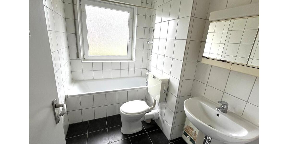 Erdgeschoßwohnung Varel - 3 Zimmer, 66 m&sup2;, 550&euro; | Angebot:26632521